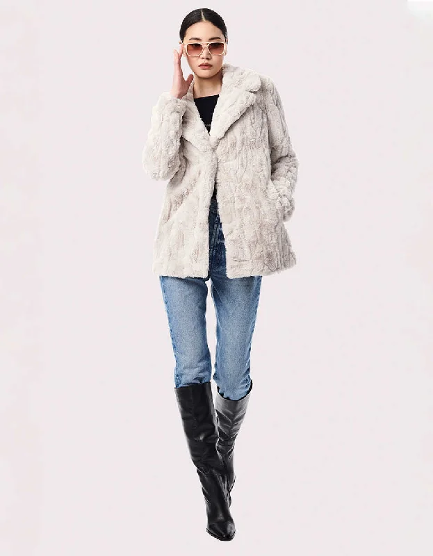 Breathable Comfort Hygge Chic Vegan Fur Jacket