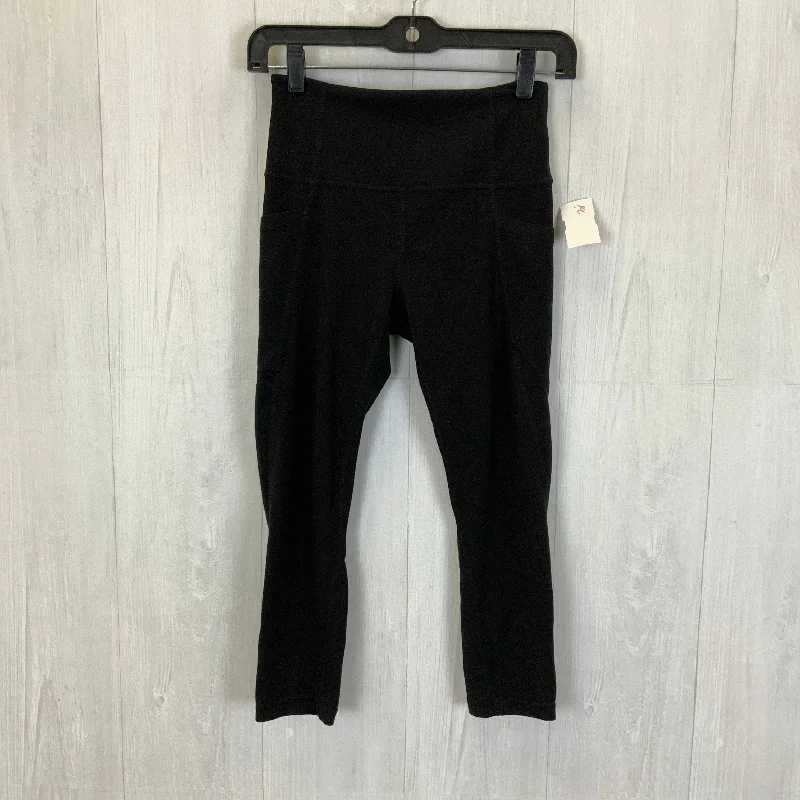 Black Athletic Capris Athleta, Size Xs