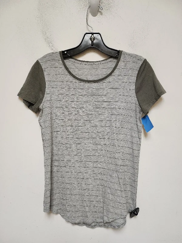 Athletic Top Short Sleeve By Lululemon In Striped Pattern, Size: Xs